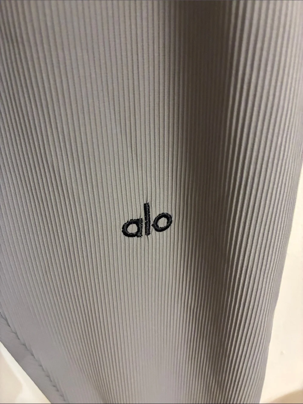 ALO Yoga High-Waist Leggings in Gray Sz M